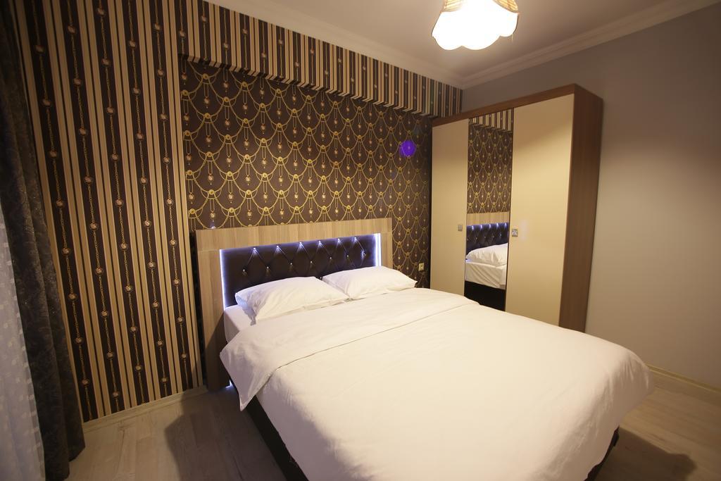 Central Vip Apartments Трабзон Стая снимка