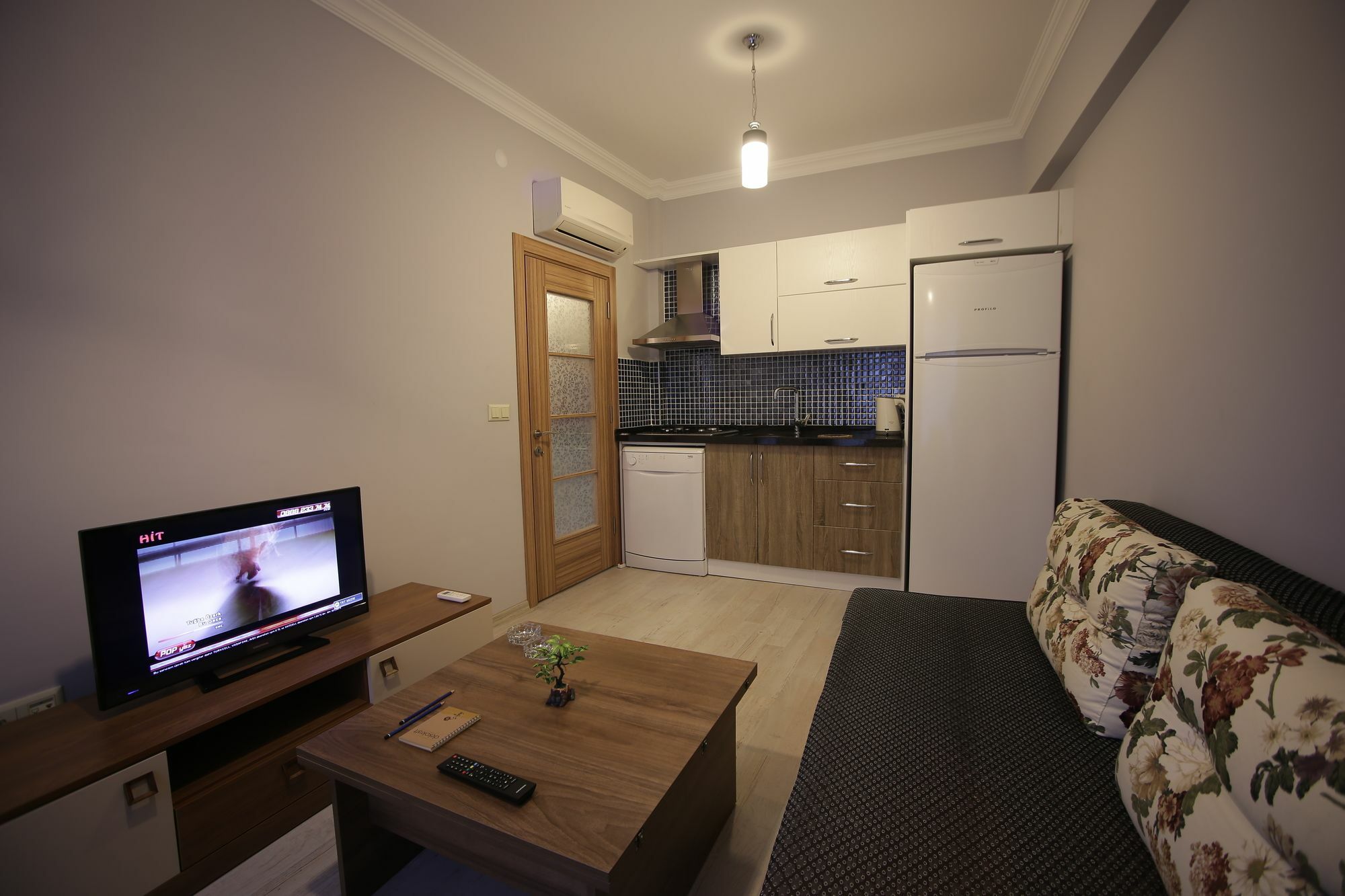 Central Vip Apartments Трабзон Екстериор снимка