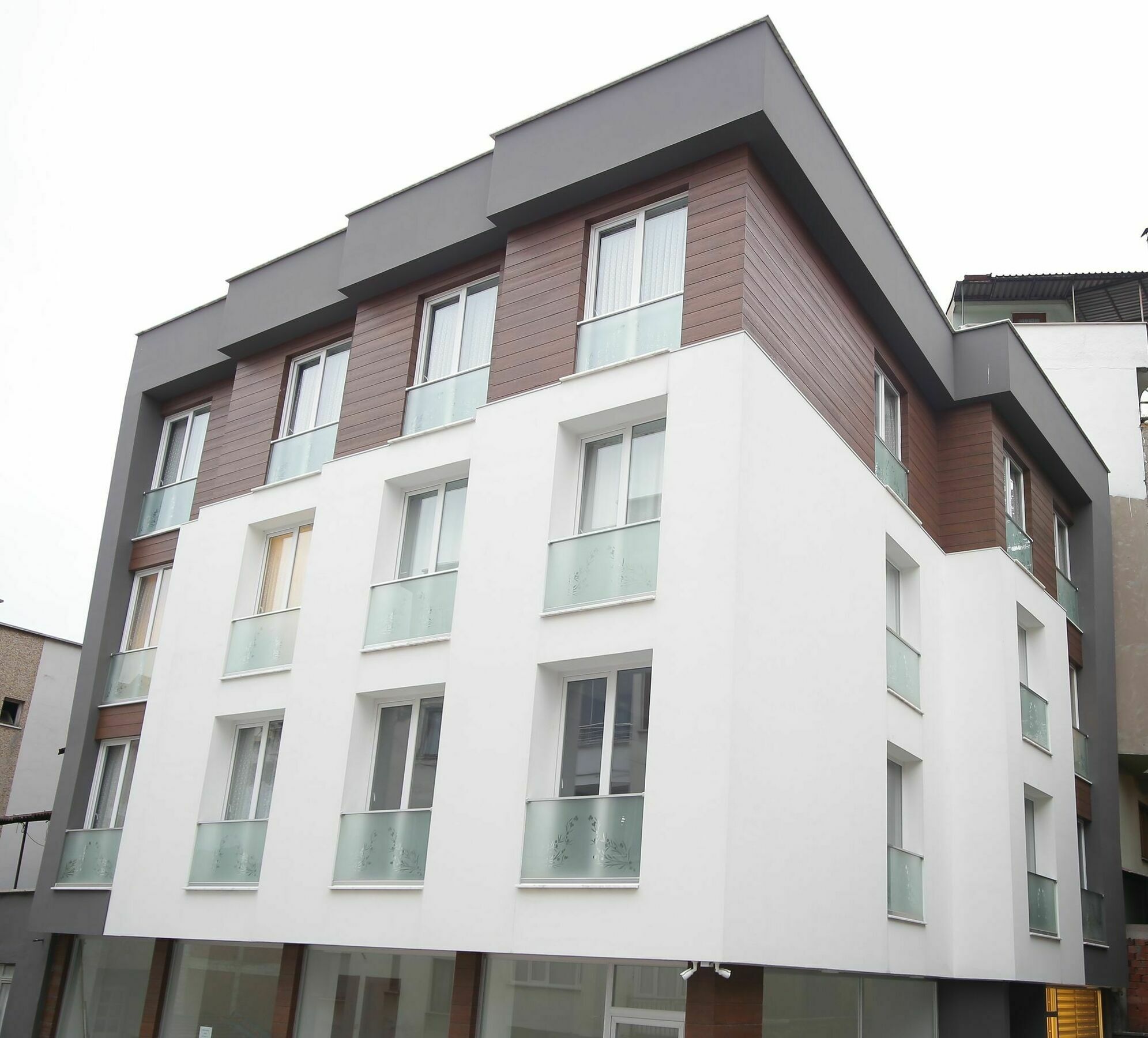 Central Vip Apartments Трабзон Екстериор снимка